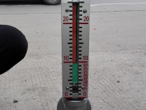 双色水位计/彩色石英管液位计（普通款)