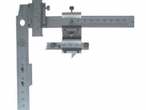 车辆车轮第四种检查器